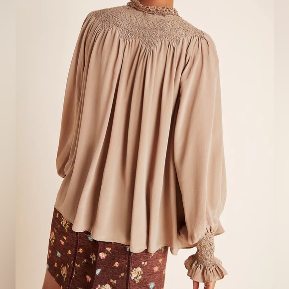 Anthropologie Love Sam Lissa Silk Peasant Blouse Embroidered Smocked Tan Sz XS - Picture 4 of 16